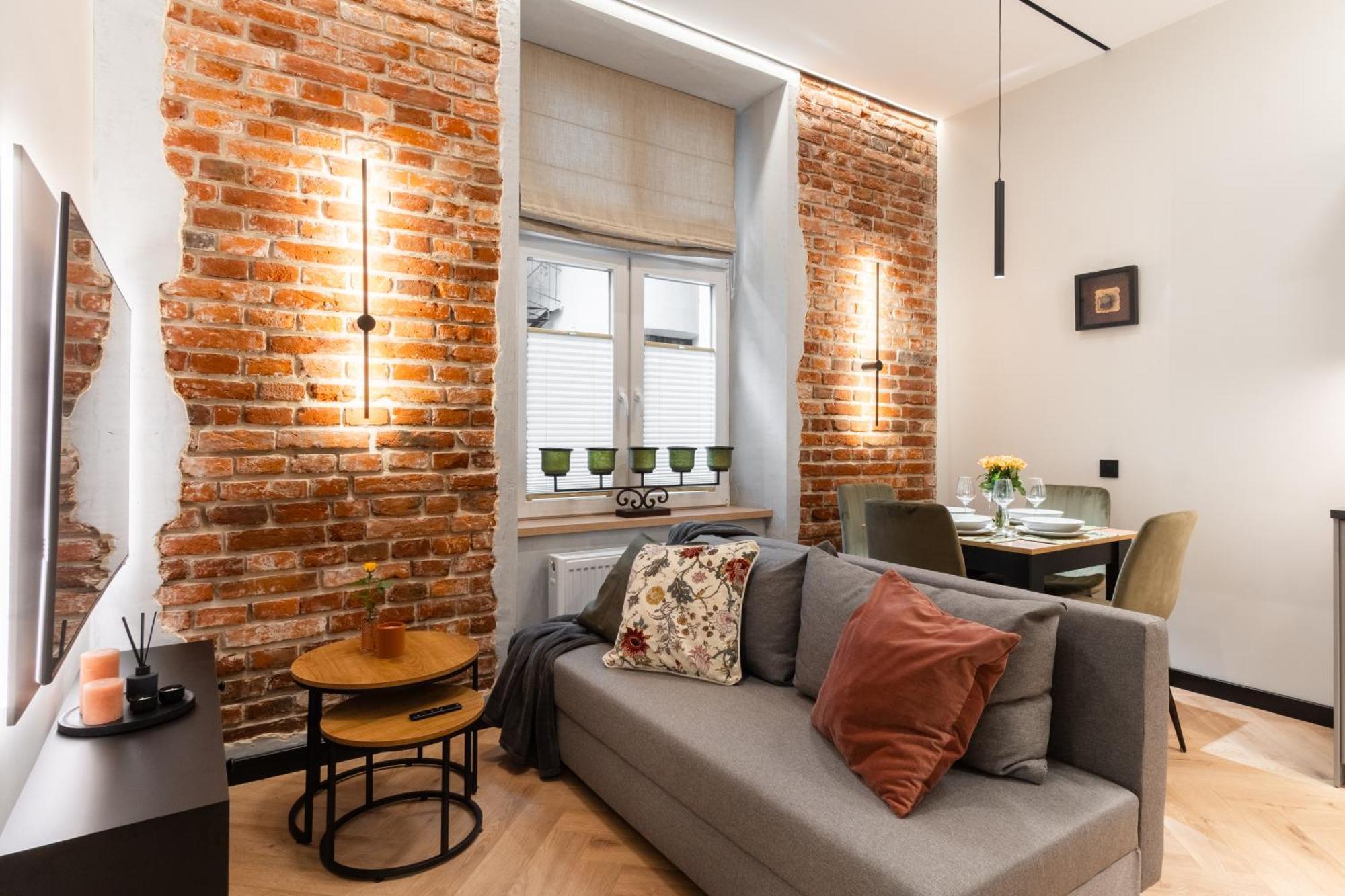 Charm & Comfort Renovated Gem In Old Town Sarego Apt B Krakow Exterior photo
